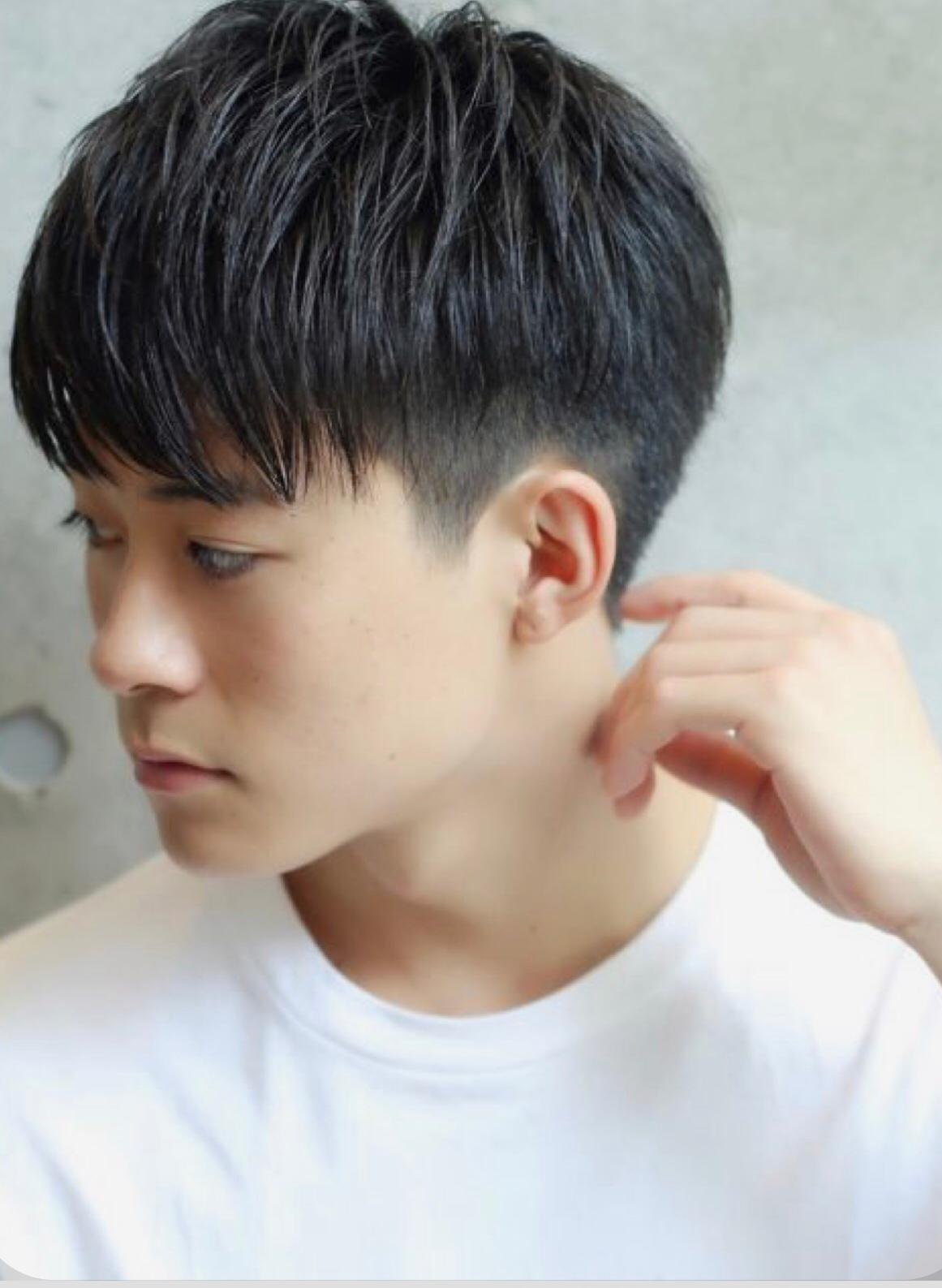 作品參考 / 最新消息:全店定時消毒, 空間寬闊, 安心享受髮型服務 ❤